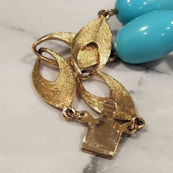 Vintage Gold-Tone & Turquoise Beaded Necklace With Matching Clip-On Earrings Set - Picture 10 of 16